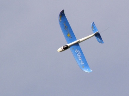 es 976
